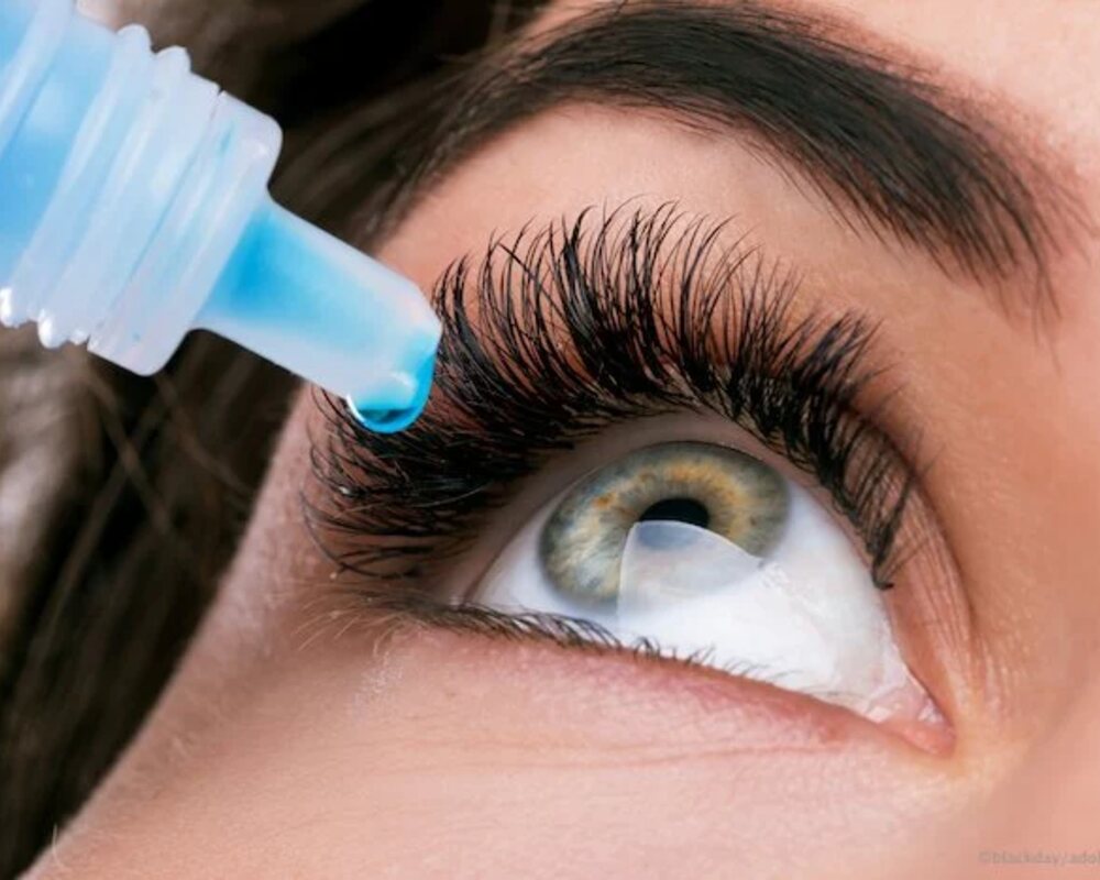 Comprehensive Eye Examination